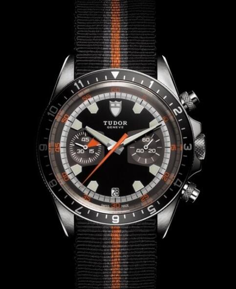 Replica Watch Tudor Heritage Chrono Héritage 70330N Steel - Canvas Strap